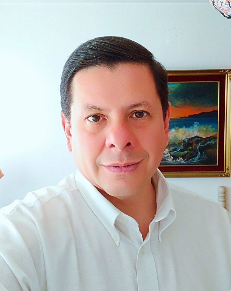 Gustavo Contreras_Consejero Nacional de Relaciones Publicas